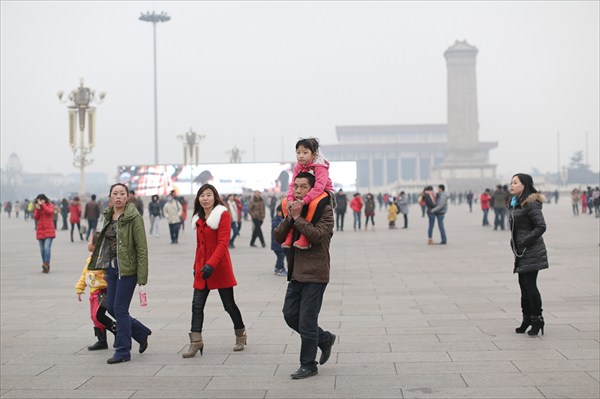 Пекин, площадь  в праздничный день